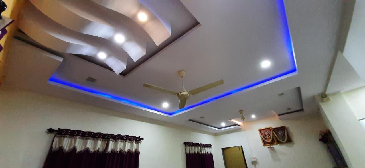 Trimurti Holiday Home พันช์กานี ภายนอก รูปภาพ