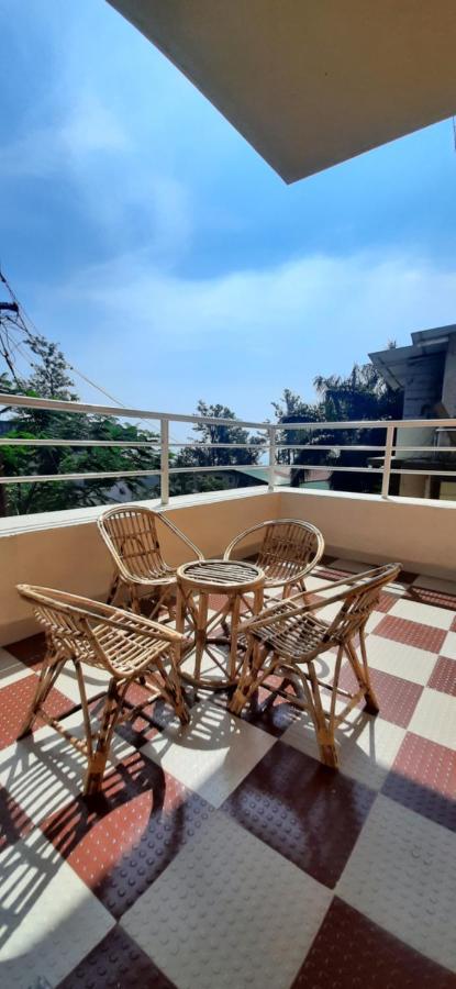 Trimurti Holiday Home พันช์กานี ภายนอก รูปภาพ